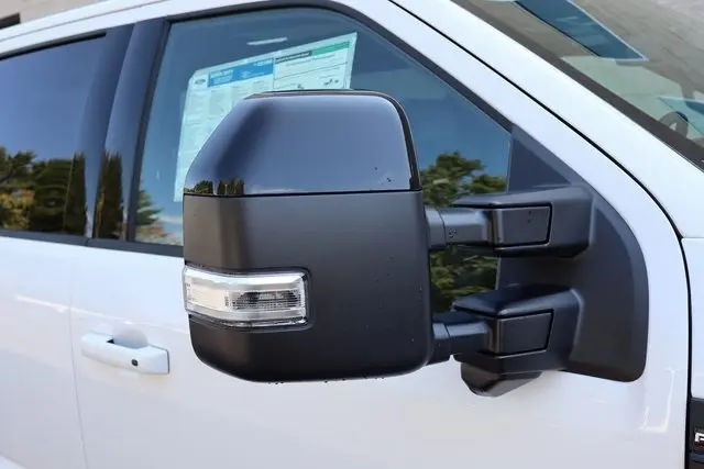2026 Ford F-350 photo 24