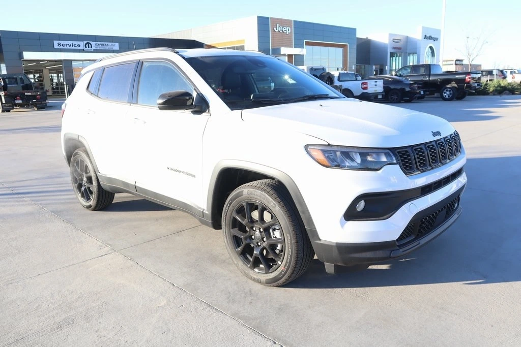 2026 Jeep Compass Altitude's photo
