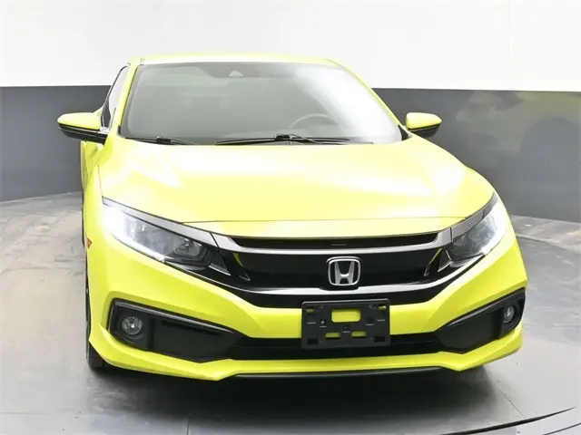 2019 Honda Civic Sport photo 3