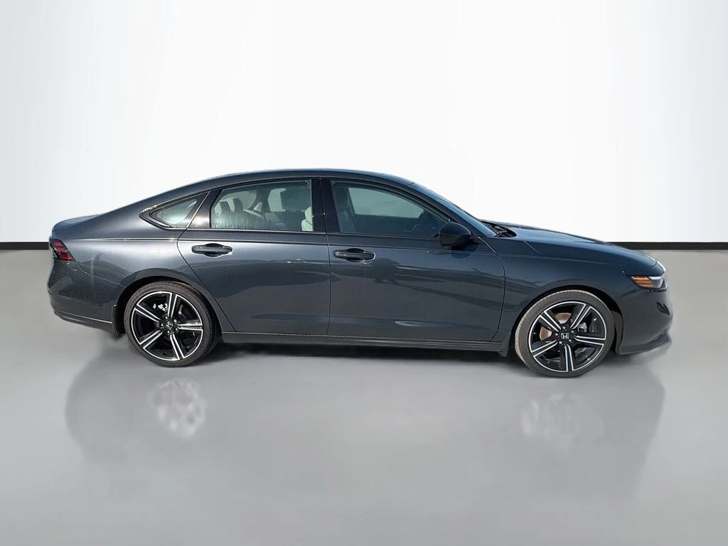2026 Honda Accord SE - Photo 8