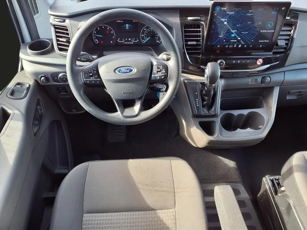 2024 Ford Transit Passenger XLT photo 3