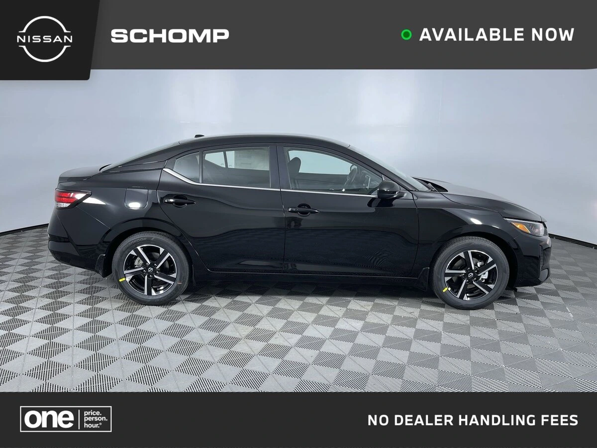 2025 Nissan Sentra SV's photo