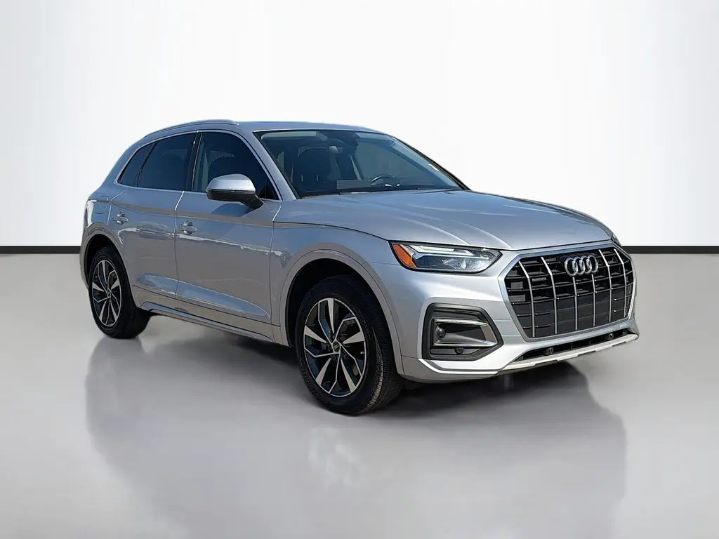 2021 Audi Q5 Premium's photo
