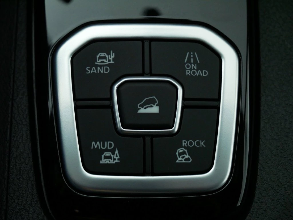 2026 Nissan Frontier SV - Photo 34