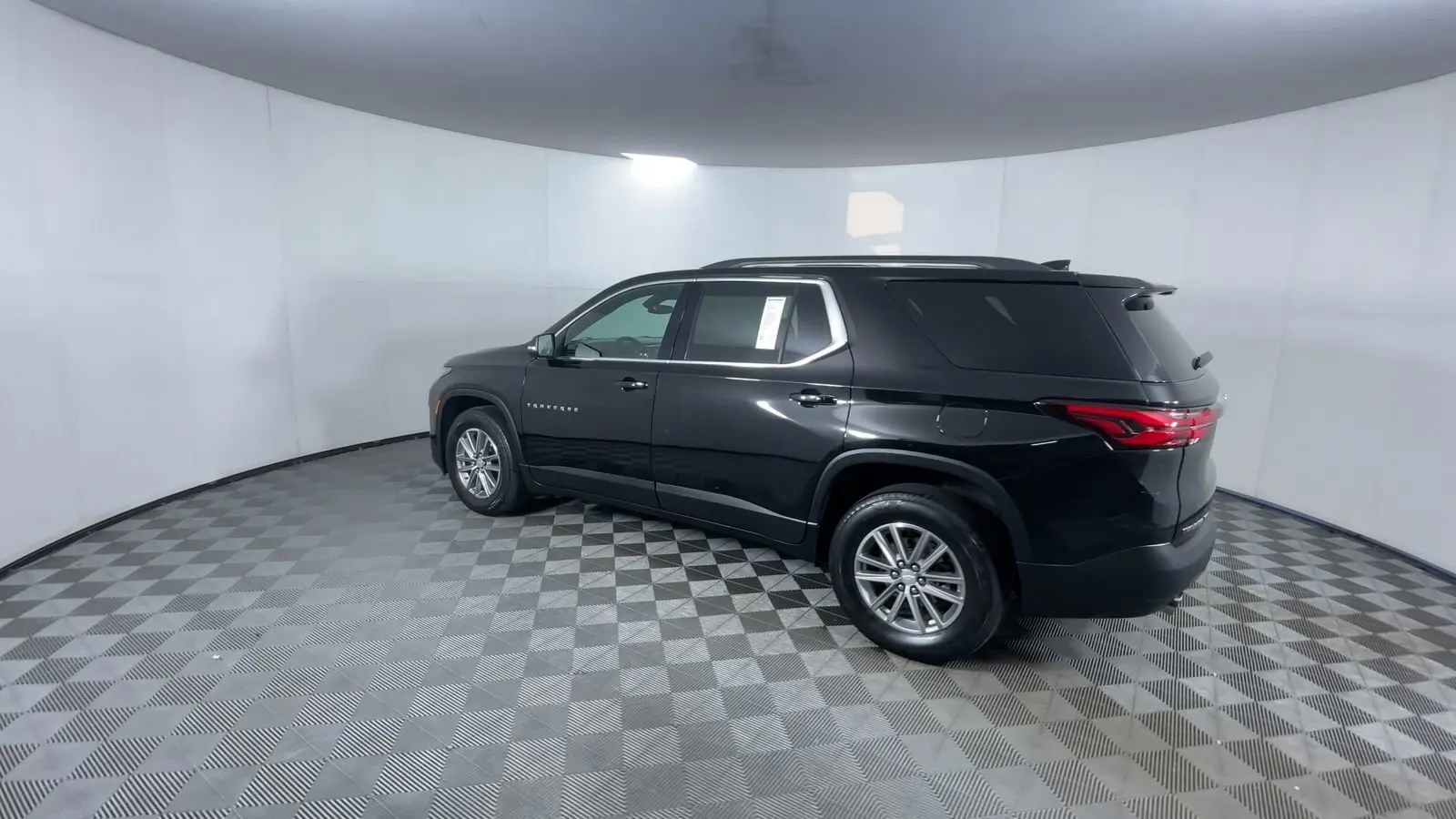 2023 Chevrolet Traverse Leather photo 6
