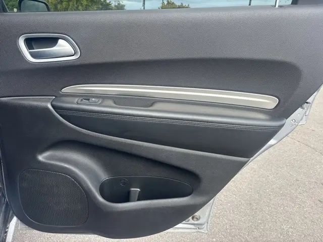 2020 Dodge Durango SXT photo 12