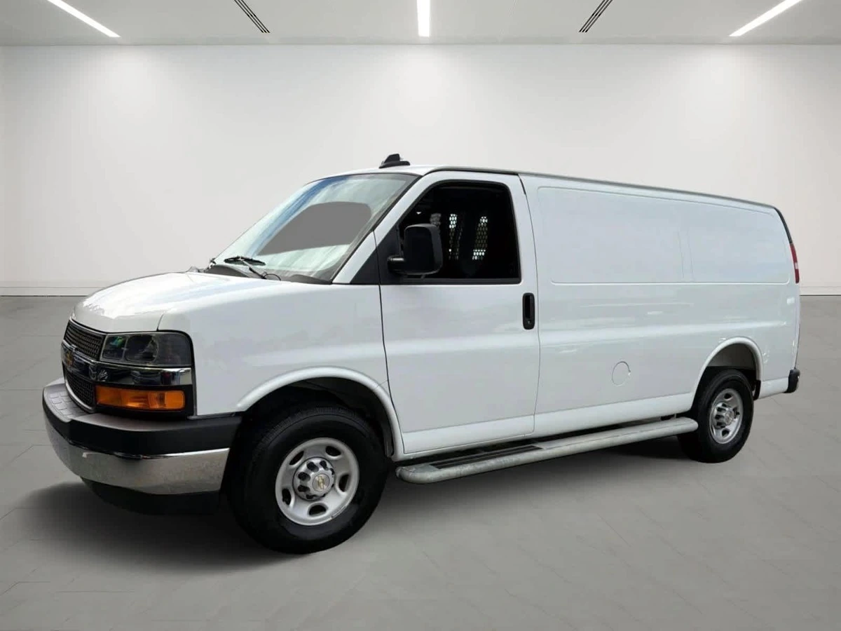 2025 Chevrolet Express Cargo