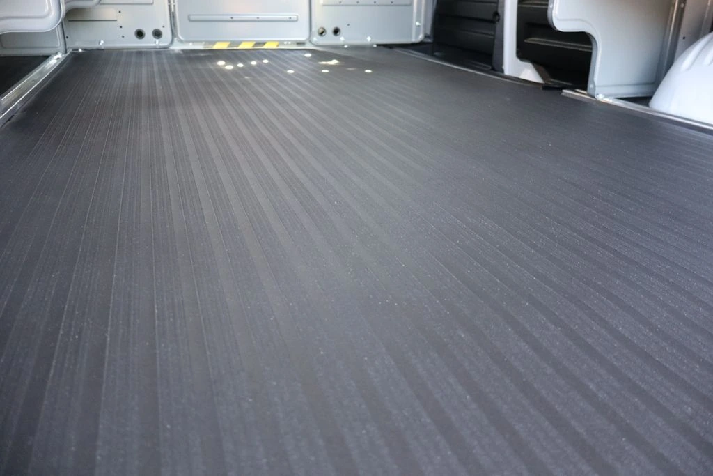 2025 Chevrolet Express Cargo Work Van - Photo 34