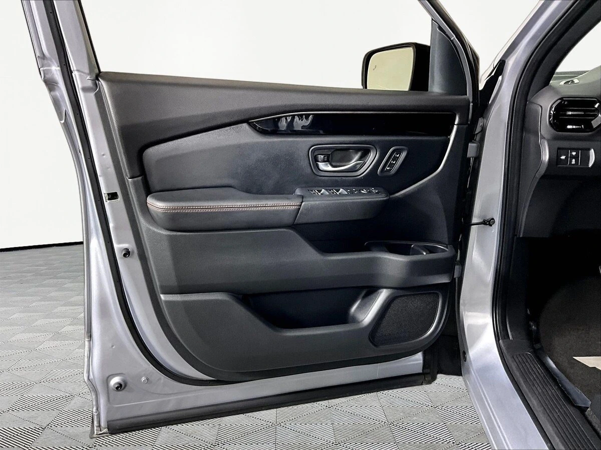2023 Honda Pilot TrailSport - Photo 20