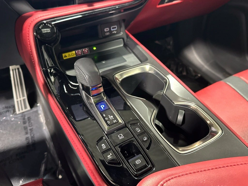 2024 Lexus NX 350 - Photo 25