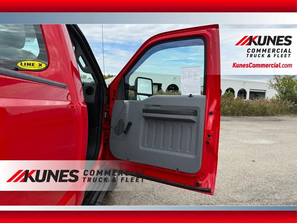 2016 Ford F-250 XLT photo 14
