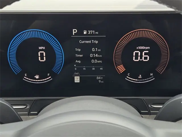 2026 Hyundai Kona SEL photo 15