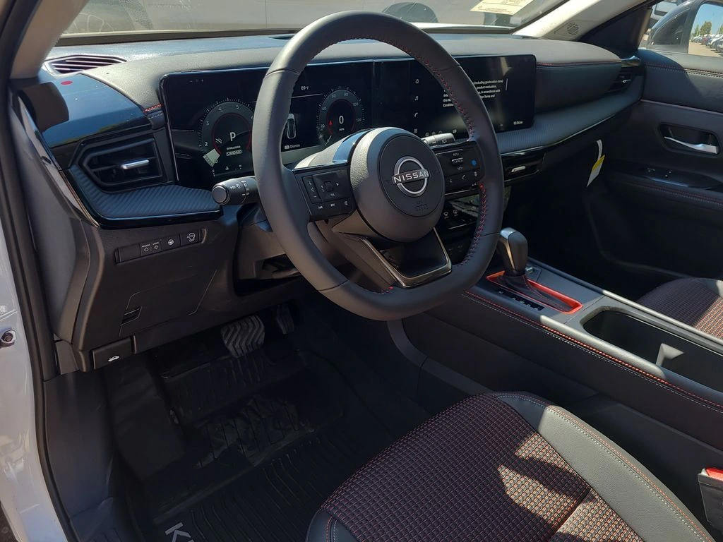 2026 Nissan KICKS SR - Photo 14