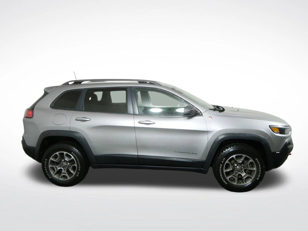 Used 2020 Jeep Cherokee Trailhawk with VIN 1C4PJMBN9LD540343 for sale in Golden Valley, Minnesota