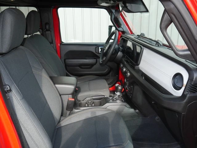 Photo 25