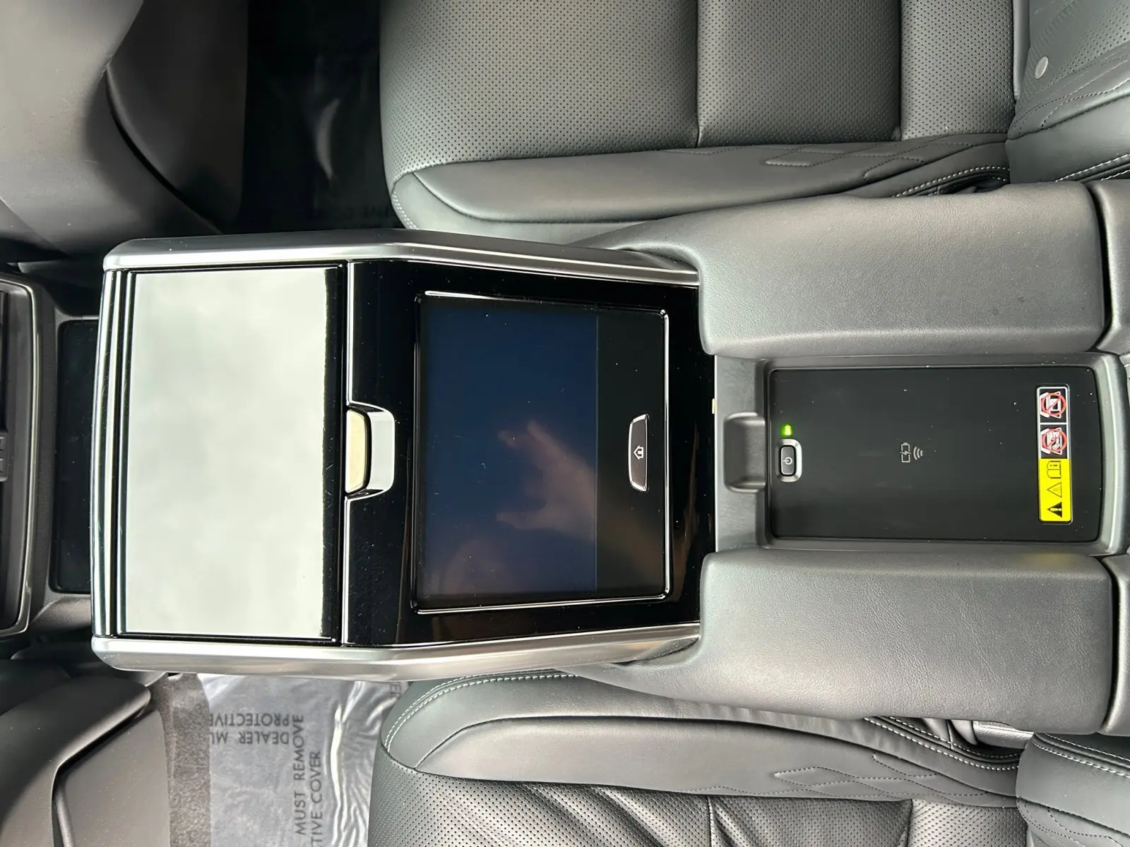 2023 Lexus LX 600 Ultra Luxury photo 24