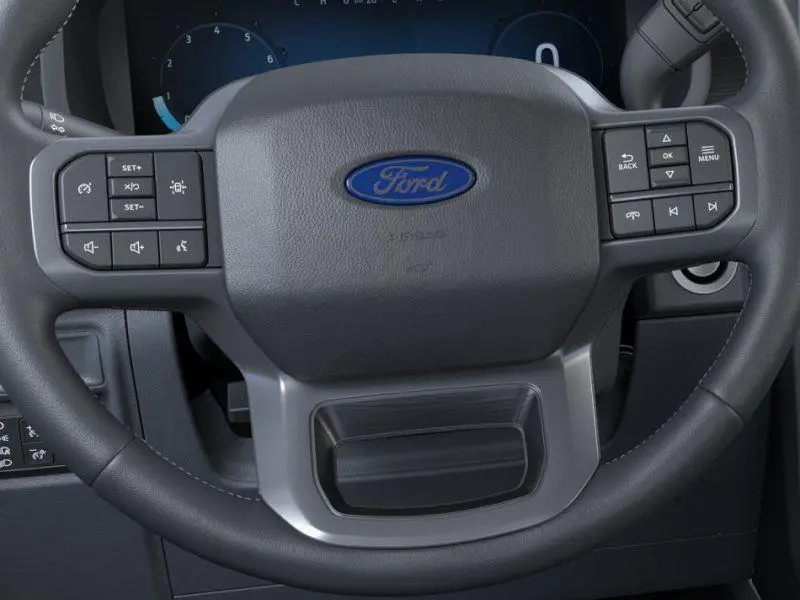 2025 Ford F-150 XLT photo 12