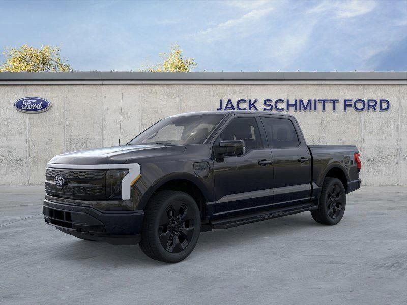 2025 Ford F-150 Lightning Platinum's photo