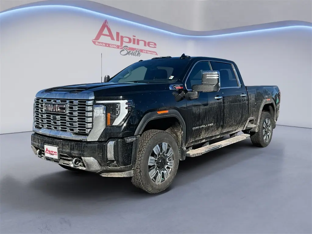 2024 GMC Sierra 2500HD Denali's photo
