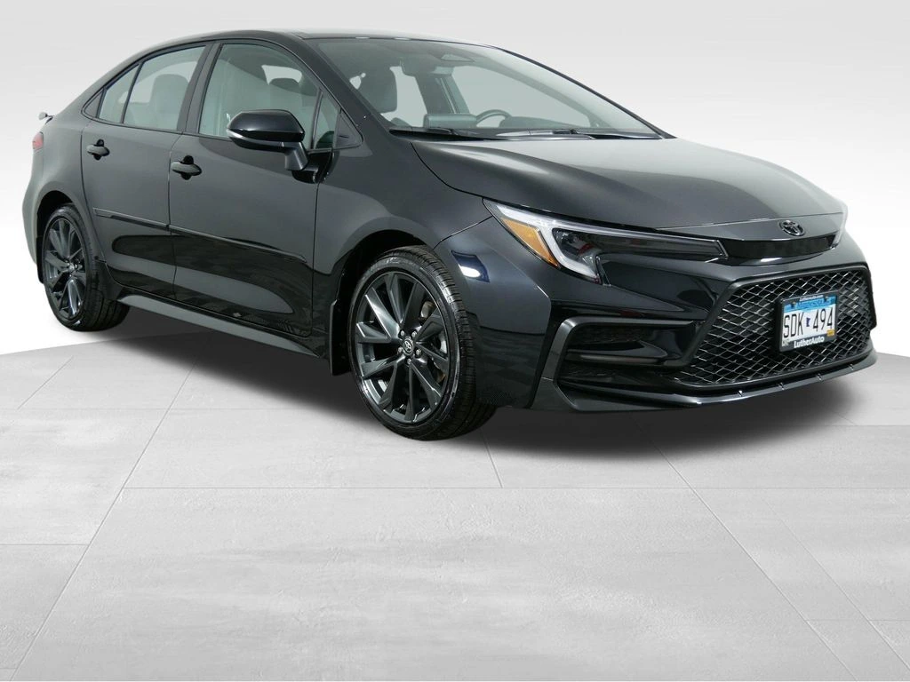 Used 2025 Toyota Corolla SE with VIN 5YFS4MCE7SP233216 for sale in Brooklyn Park, Minnesota