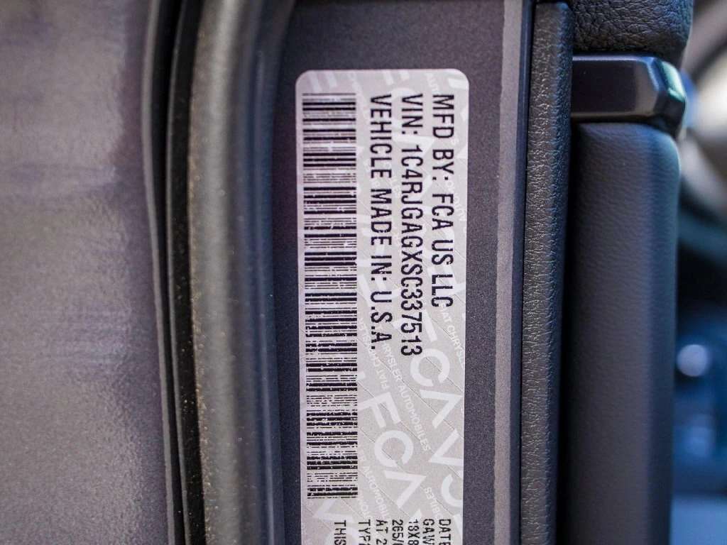 2025 Jeep Grand Cherokee Altitude - Photo 36