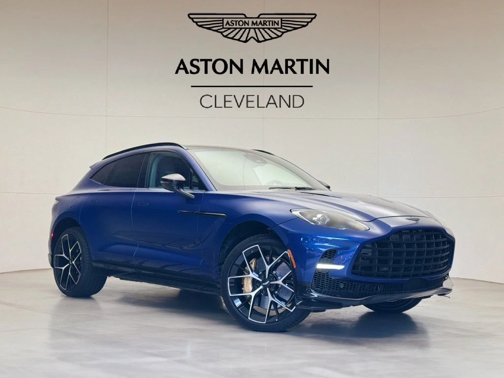 2025 Aston Martin DBX 707