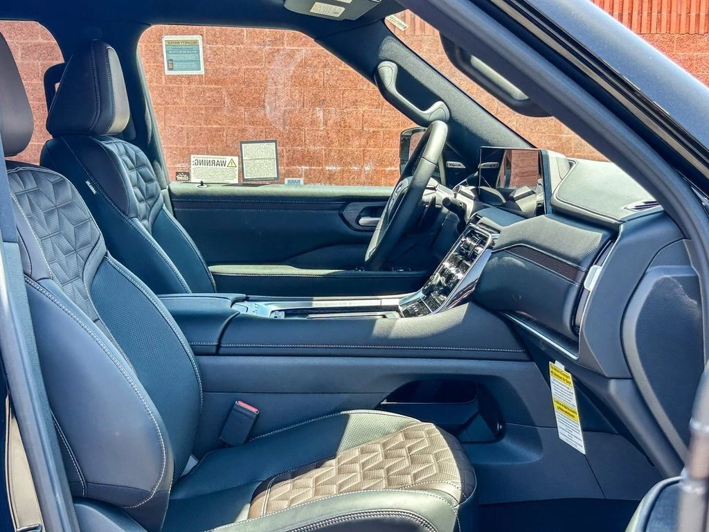 2026 Nissan Armada Platinum Reserve - Photo 19