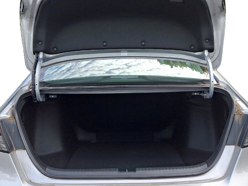 2024 Honda Accord EX - Photo 32