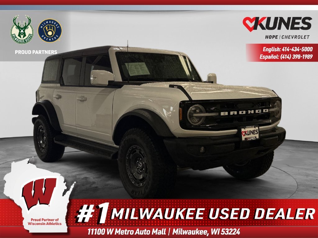 2025 Ford Bronco Outer Banks
