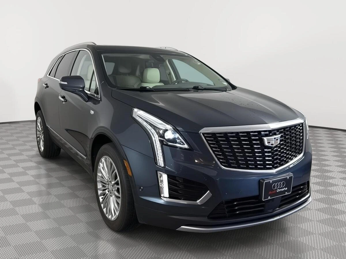 2020 Cadillac XT5 Premium Luxury