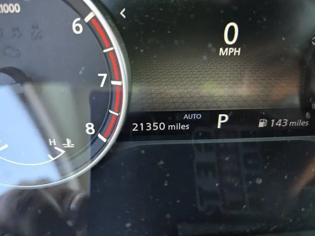 2024 Nissan Rogue SV photo 4