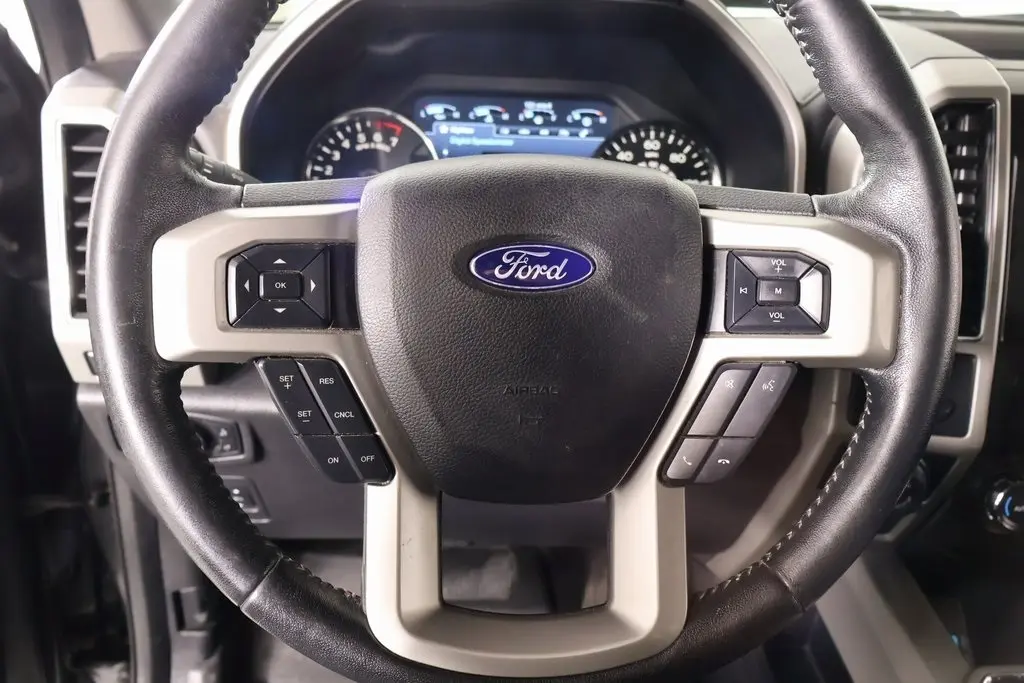 2018 Ford F-150 Lariat photo 3