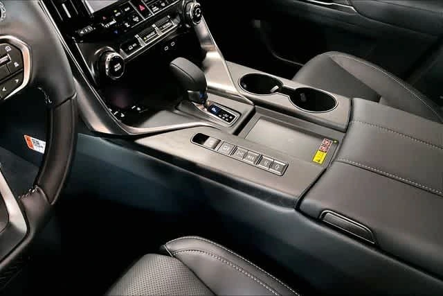 2026 Lexus LX 700h Luxury - Photo 8