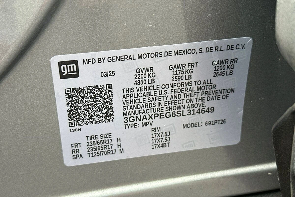 2025 Chevrolet Equinox LT - Photo 30