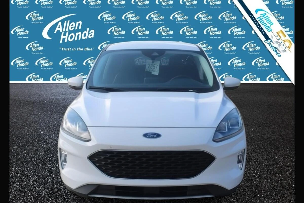 Used 2022 Ford Escape SEL with VIN 1FMCU0H60NUA66814 for sale in College Station, TX