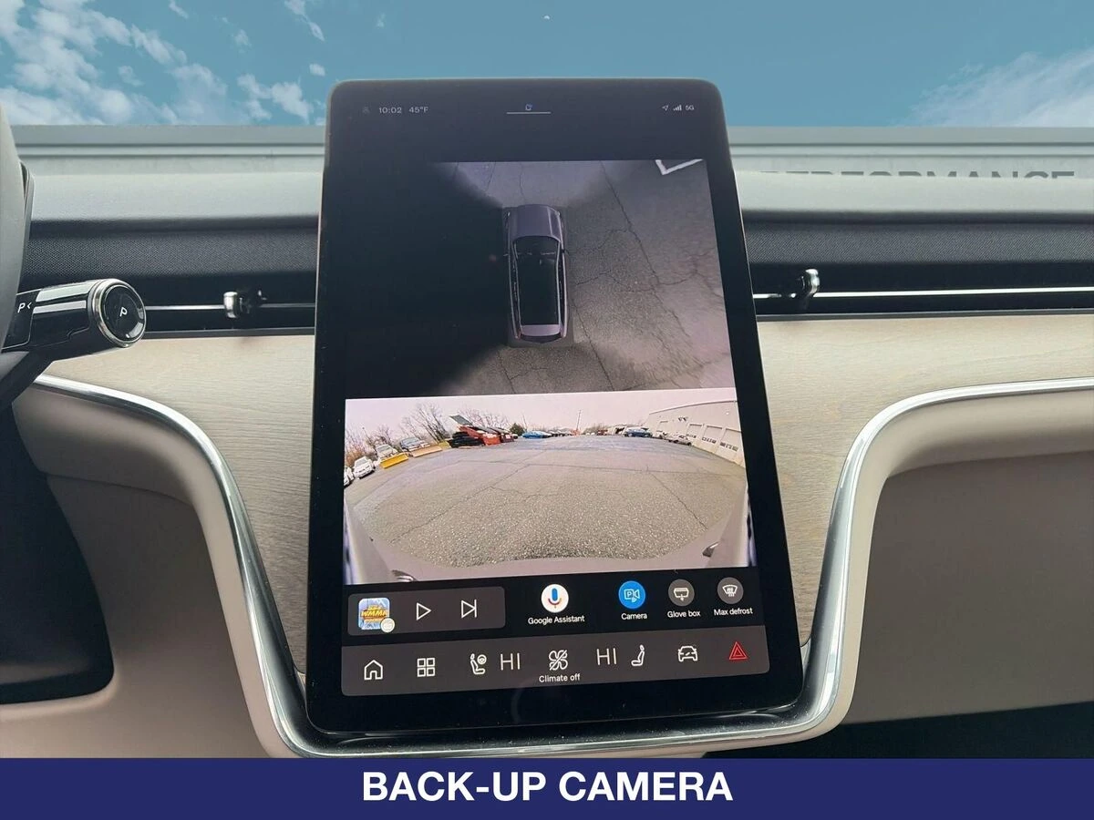 2026 Volvo - image 22