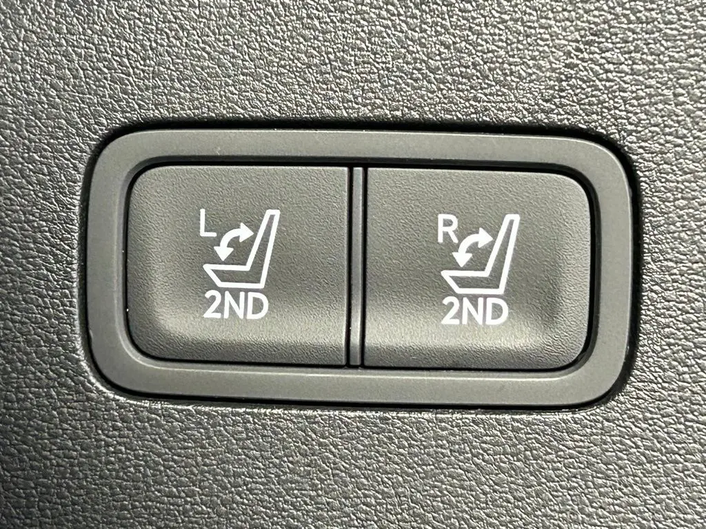 2025 Hyundai Santa Fe Calligraphy photo 16