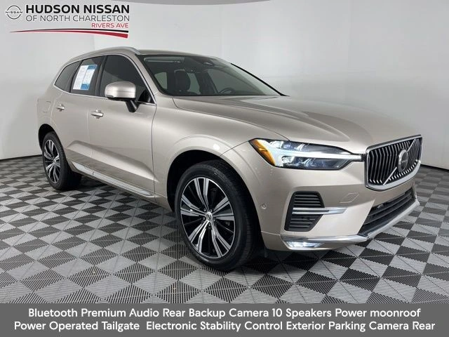 2023 Volvo XC60 B5 Plus Bright Theme FWD's photo