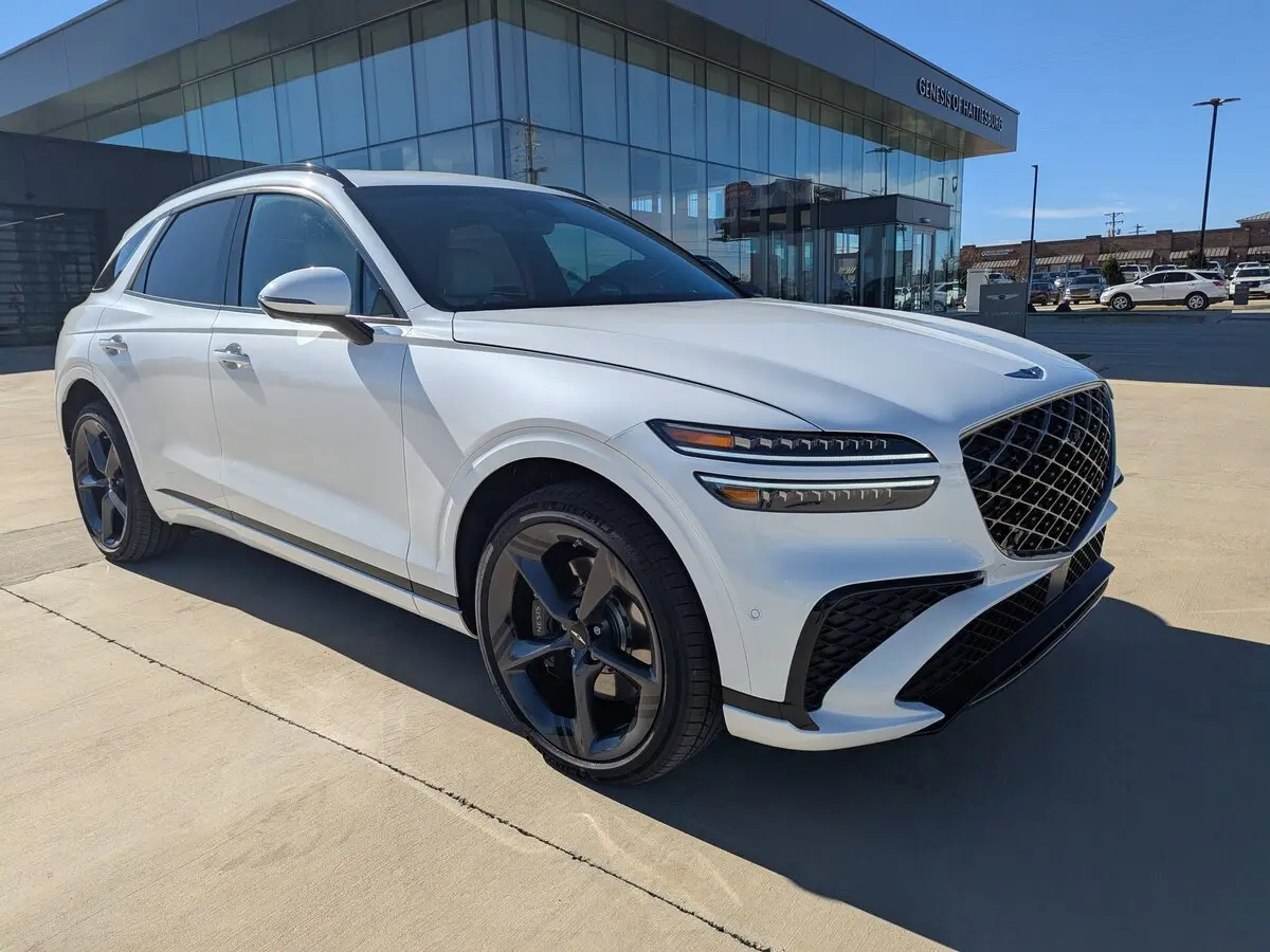 2026 GENESIS GV70 Sport Prestige's photo