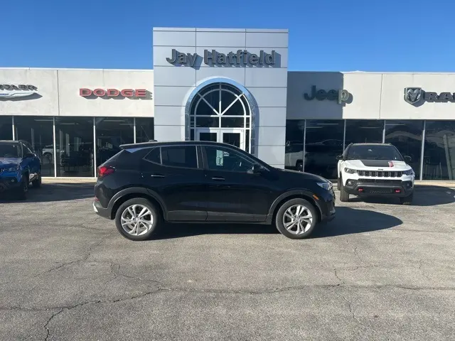 2022 Buick Encore GX Preferred's photo