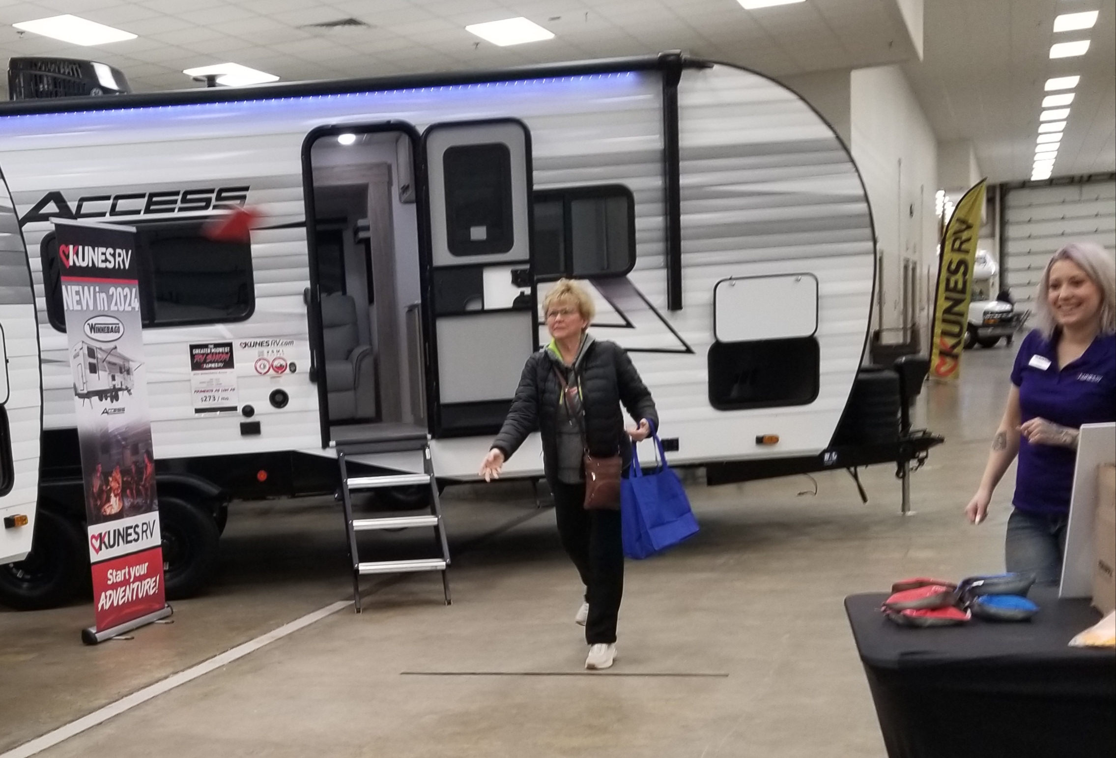 Are Trade Shows a Good Place to Buy an RV?