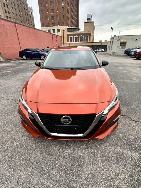 Used 2019 Nissan Altima SR with VIN 1N4BL4CV7KC100313 for sale in Enid, OK
