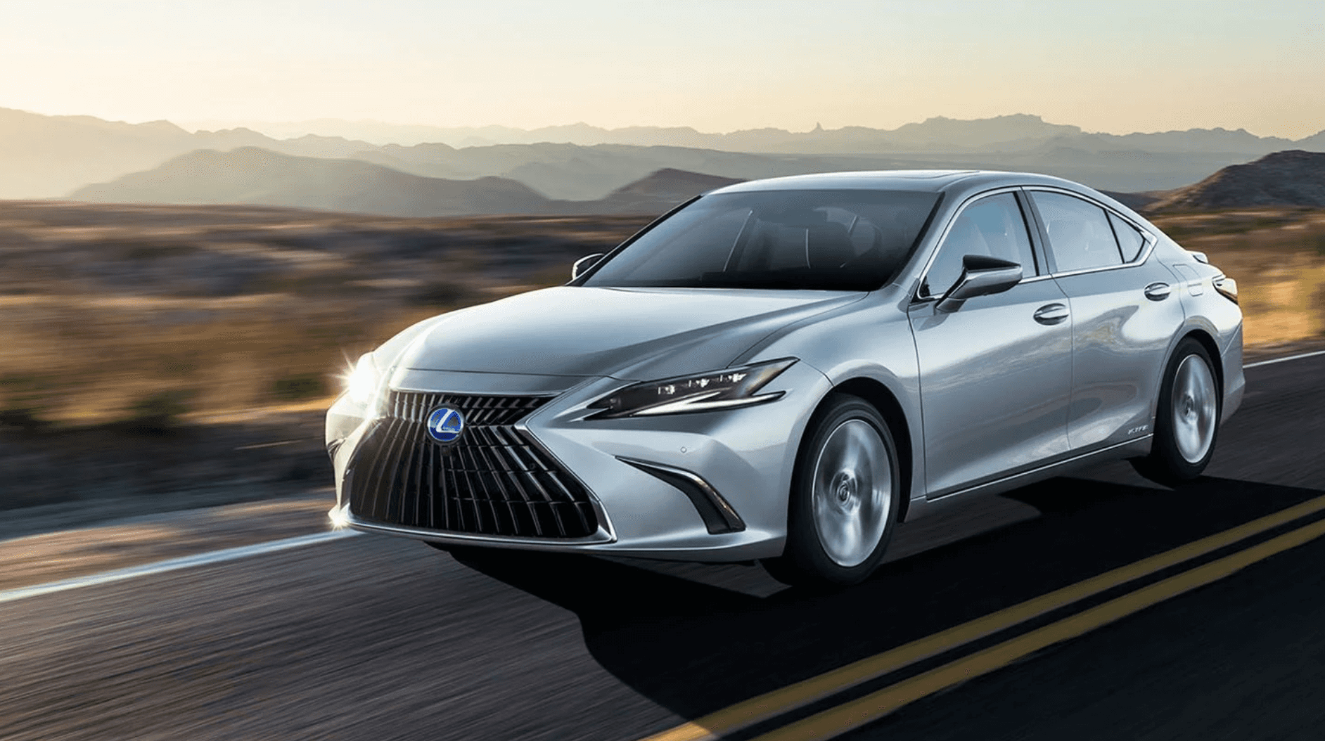 Exterior of the Lexus ES Hybrid shown in Iridium.