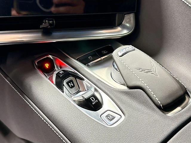 2025 Chevrolet Corvette 2LT - Photo 20