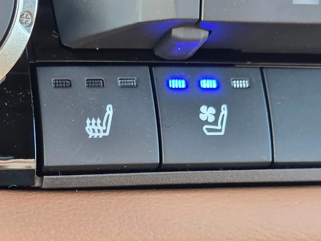 2026 Toyota Tundra 1794 Edition CrewMax photo 6