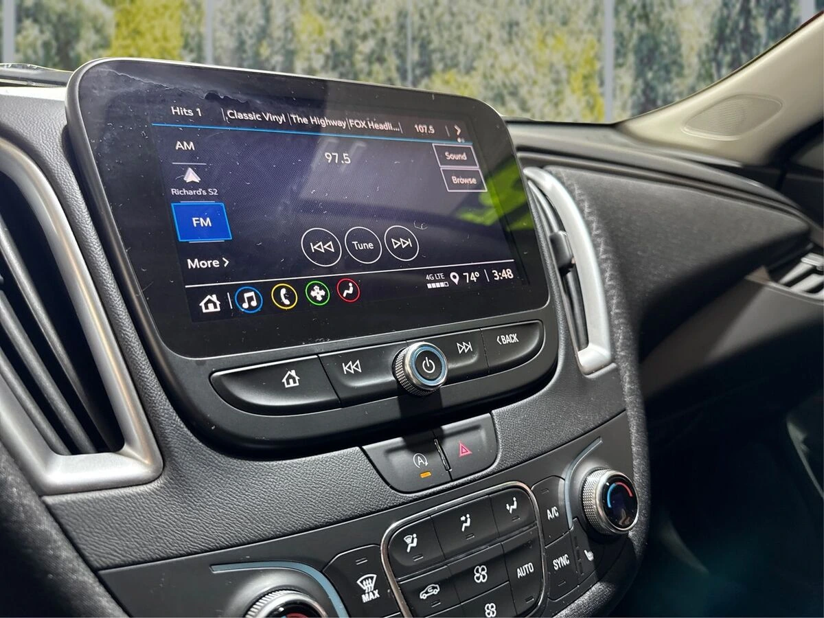 2025 Chevrolet Malibu 1LT - Photo 14