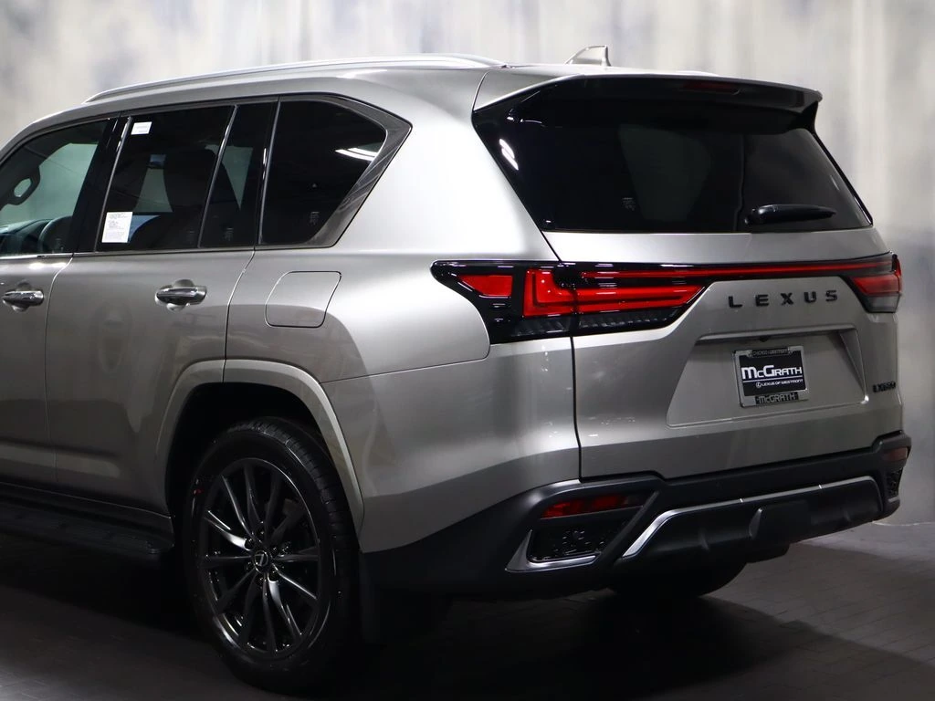 2026 Lexus LX 600 F-Sport - Photo 13