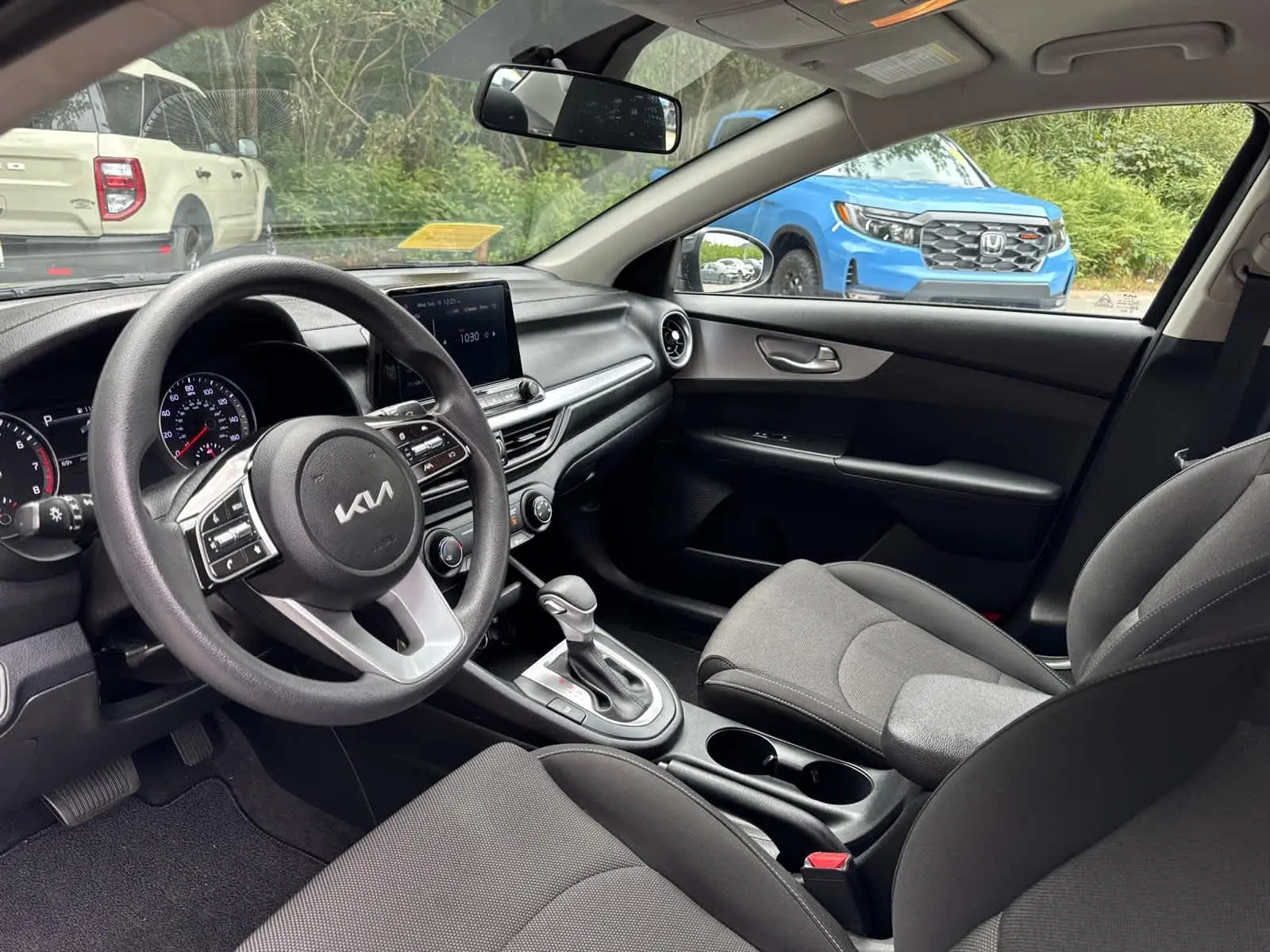 2023 Kia Forte LXS photo 12