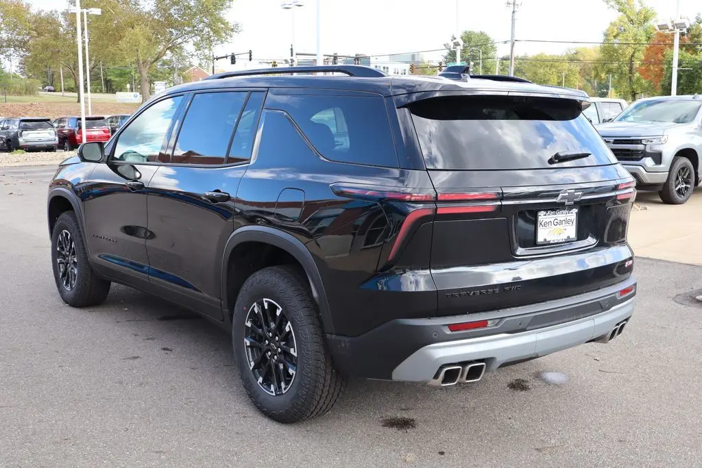 2026 Chevrolet Traverse Z71 photo 31