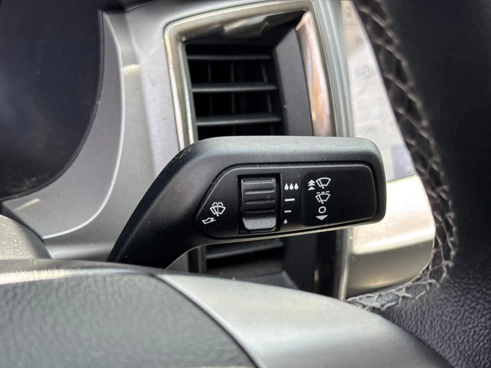 2023 Ford Ranger XLT photo 17